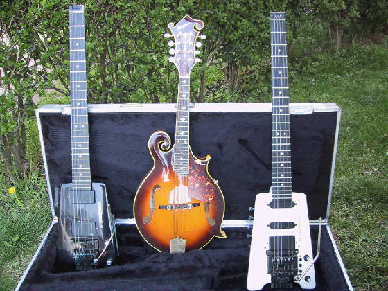 1_mandolin_2_guitars_2.jpg